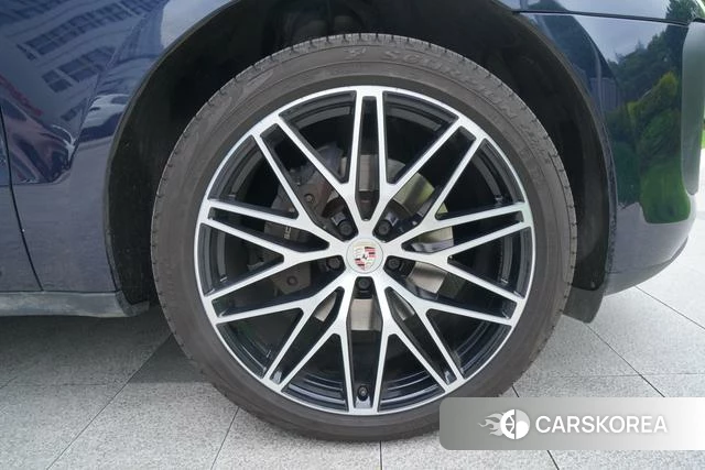 Porsche Macan 2023 Синий из Китая, фото 2