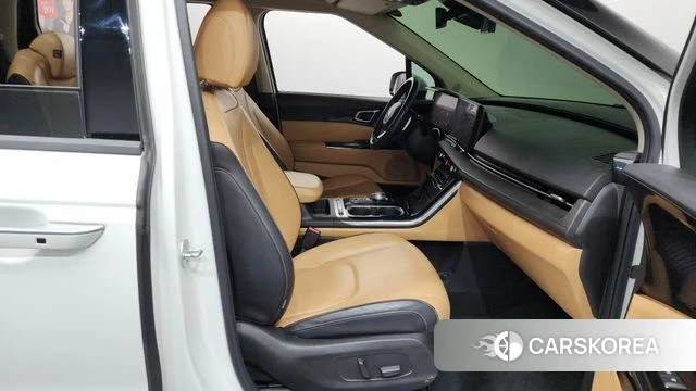 Kia Carnival 4th generation 2021 Белый из Кореи, фото 2