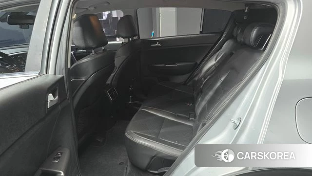 Kia Sportage The Bold 2019 Серебряный из Кореи, фото 2