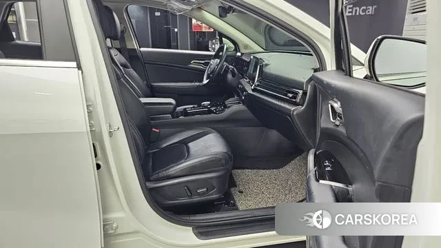 Kia Sportage 5th Generation 2021 Белый из Кореи, фото 2