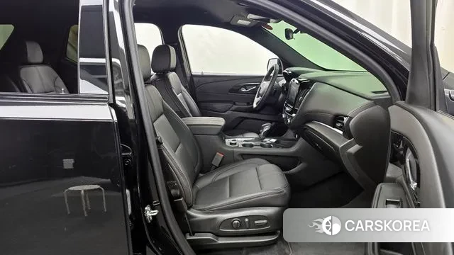 Chevrolet (GM Daewoo) Traverse 2023 Черный из Кореи, фото 2