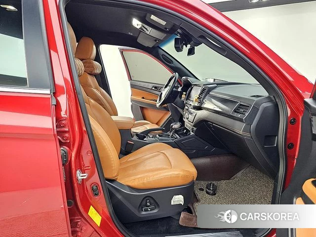 Ssangyong The New Rexton Sports Cannes 2021 Красный из Кореи, фото 2