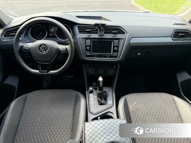 Volkswagen Tiguan L 2021 Черный из Китая, фото 2