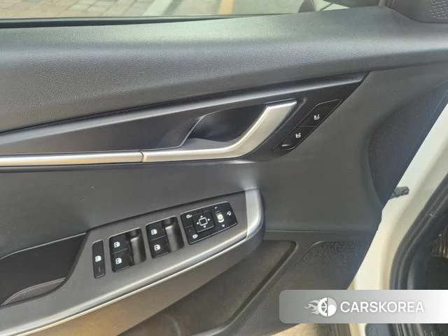 Kia EV6 2022 Белый из Кореи, фото 2