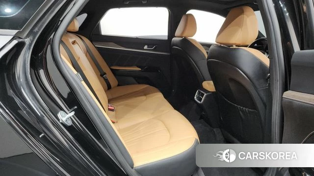Kia K5 3rd generation 2021 Черный из Кореи, фото 2
