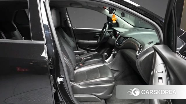 Chevrolet (GM Daewoo) The New Trax 2018 Черный из Кореи, фото 2
