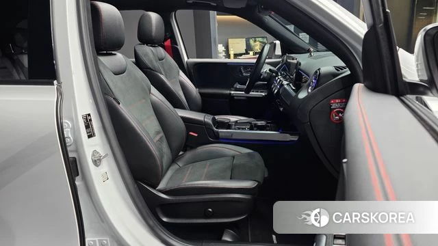 Mercedes-Benz GLB-Class X247 2021 Белый из Кореи, фото 2