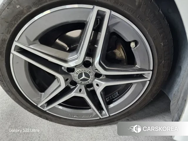 Mercedes-Benz C-Class W205 2021 Белый из Кореи, фото 2