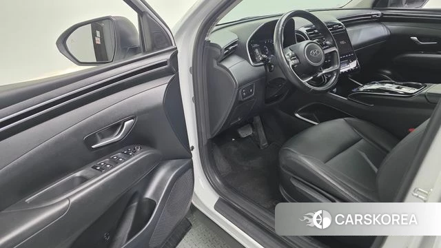Hyundai Tucson (NX4) 2022 Белый из Кореи, фото 2