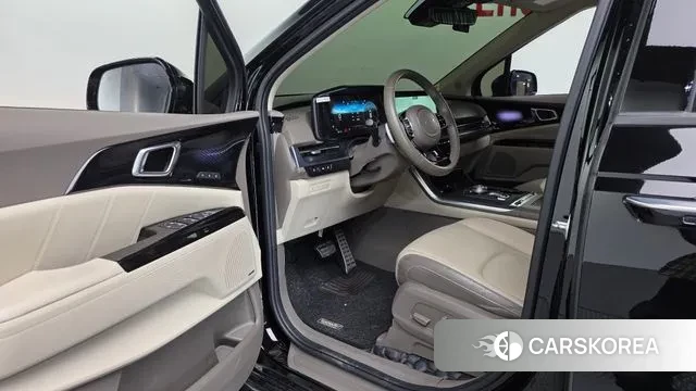 Kia Carnival 4th generation 2023 Черный из Кореи, фото 2