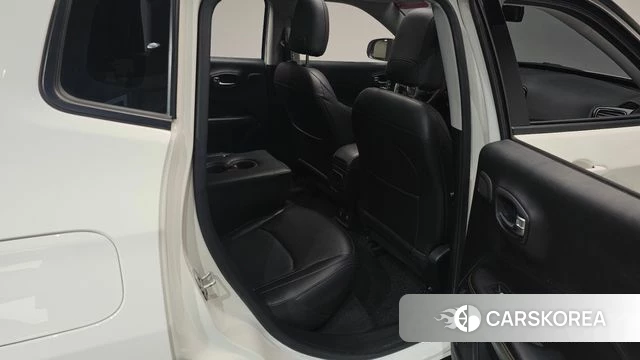 Jeep Compass 2nd Generation 2019 Белый из Кореи, фото 2