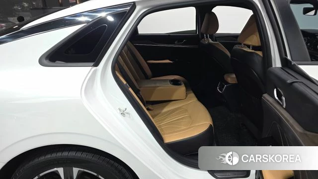Kia K5 3rd generation 2021 Белый из Кореи, фото 2