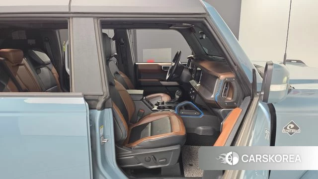 Ford Bronco 6th Generation 2022 Синий из Кореи, фото 2