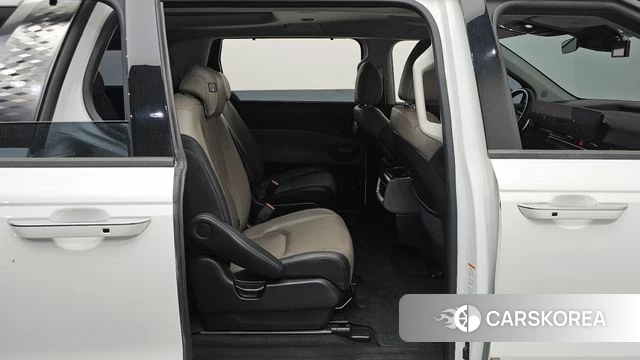 Kia The New Carnival 4th Generation 2023 Белый из Кореи, фото 2