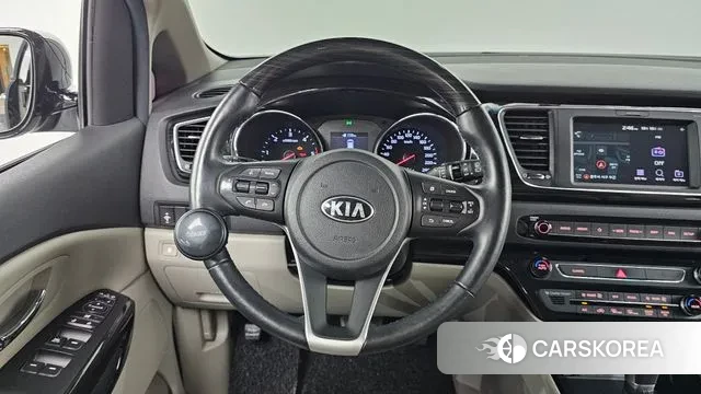 Kia The New Carnival 2019 Черный из Кореи, фото 2
