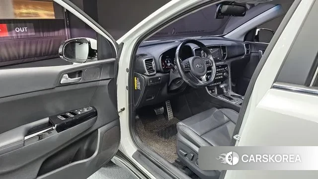 Kia Sportage 4th Generation 2018 Белый из Кореи, фото 2