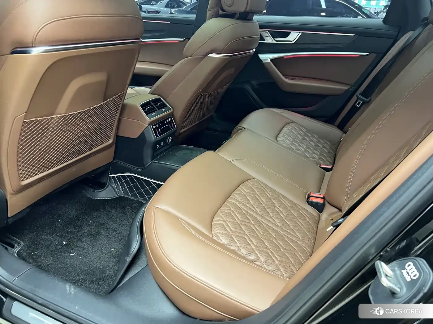 Audi A6L 2026 Черный из Китая, фото 2