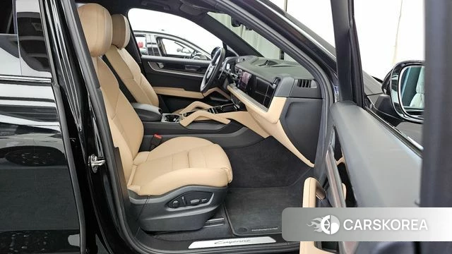 Porsche Cayenne (PO536) 2025 Черный из Кореи, фото 2