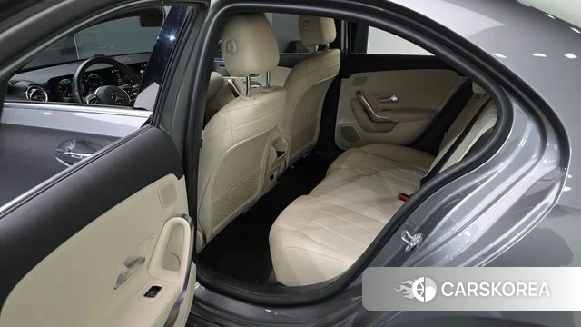 Mercedes-Benz A-Class W177 2021 Серый из Кореи, фото 2