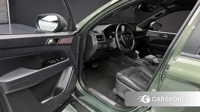 Ssangyong The New Rexton Sports Cannes 2024 Темно-зеленый из Кореи, фото 2