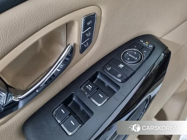 Kia The New Carnival 2019 Белый из Кореи, фото 2