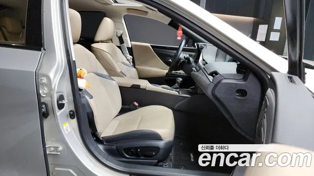 Lexus ES300h 7th generation id 2716966 из Кореи 2