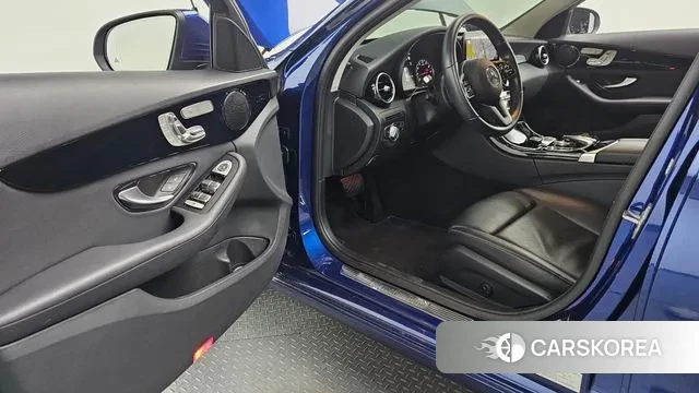 Mercedes-Benz C-Class W205 2019 Синий из Кореи, фото 2