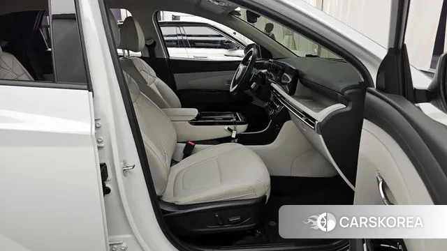 Hyundai The New Tucson (NX4) 2024 Белый из Кореи, фото 2