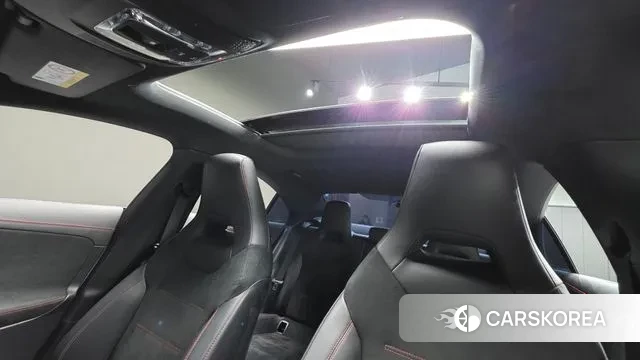 Mercedes-Benz CLA-Class C118 2023 Белый из Кореи, фото 2