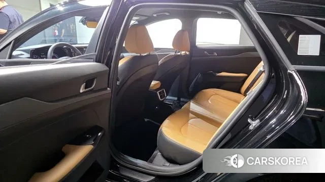 Kia K5 3rd generation 2021 Черный из Кореи, фото 2