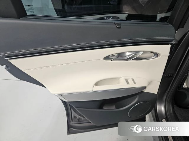 Genesis Electrified GV70 2022 Серый из Кореи, фото 2