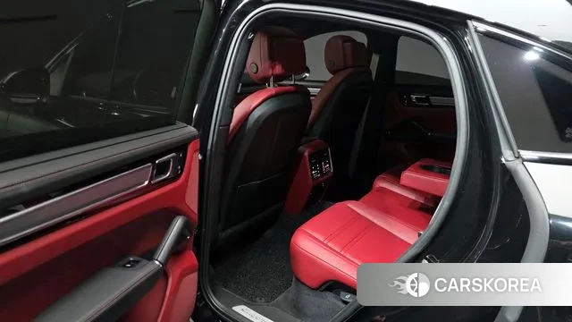 Porsche Cayenne (PO536) 2023 Черный из Кореи, фото 2