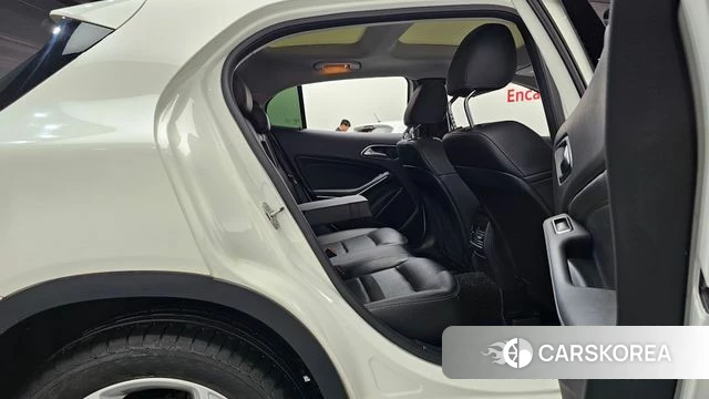 Mercedes-Benz GLA-Class X156 2018 Белый из Кореи, фото 2