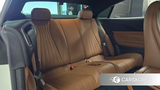 Mercedes-Benz E-Class W213 2019 Белый из Кореи, фото 2