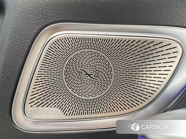Mercedes-Benz Class C 2024 Белый из Китая, фото 2