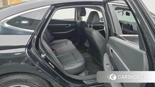 Hyundai Sonata (DN8) 2022 Черный из Кореи, фото 2