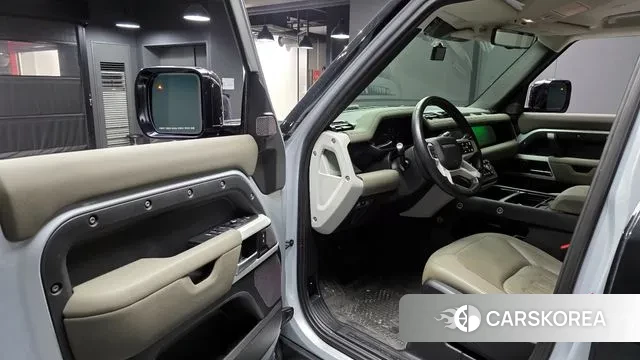 Land Rover Defender (L663) 2020 Черный из Кореи, фото 2