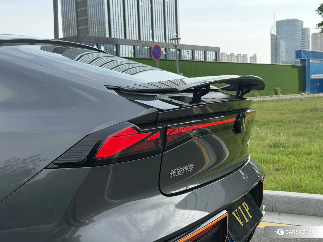 Chang'an UNI-V 2023 Черный из Китая, фото 2