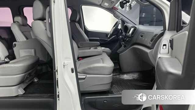 Hyundai The New Grand Starex 2018 Белый из Кореи, фото 2