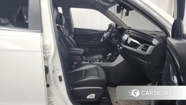 Ssangyong Beautiful Korando 2022 Белый из Кореи, фото 2