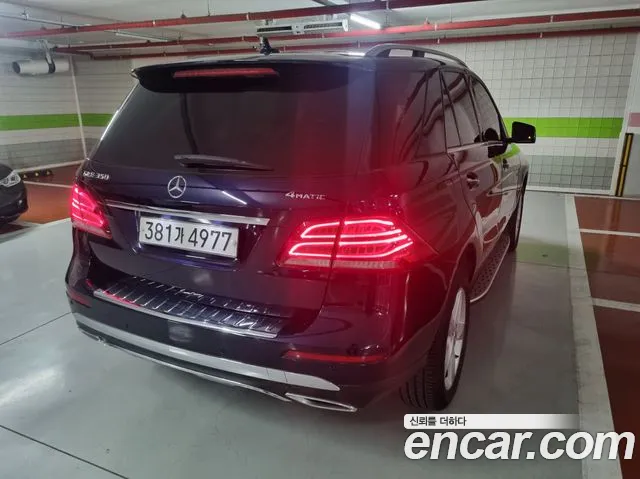 Mercedes-Benz GLE - Class W166 2018 Синий из Кореи, фото 2