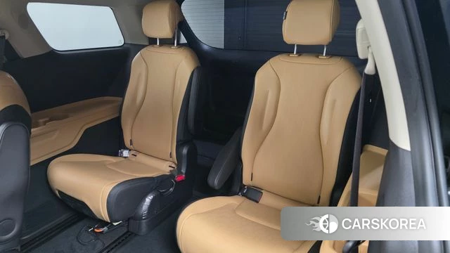Kia Carnival 4th generation 2023 Черный из Кореи, фото 2