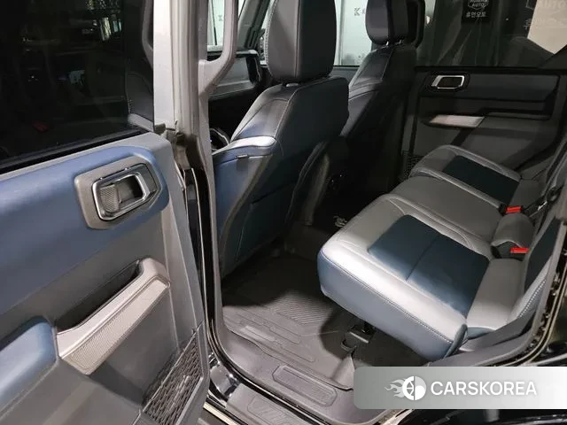 Ford Bronco 6th Generation 2023 Черный из Кореи, фото 2