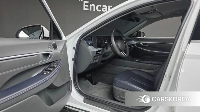 Hyundai Sonata D Edge (DN8) 2024 Белый из Кореи, фото 2