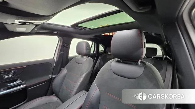 Mercedes-Benz GLA - Class H247 2021 Белый из Кореи, фото 2