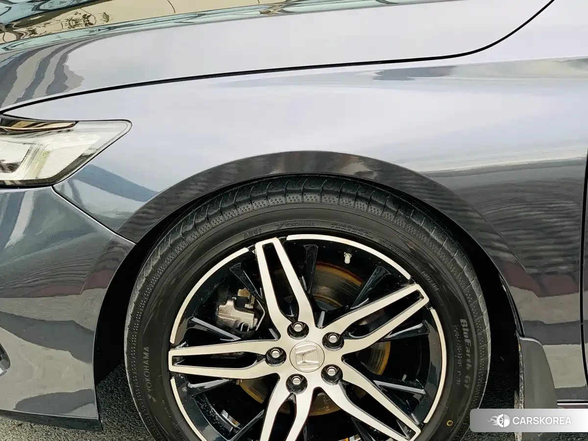 Honda Accord 2022 Silver/gray из Китая, фото 2