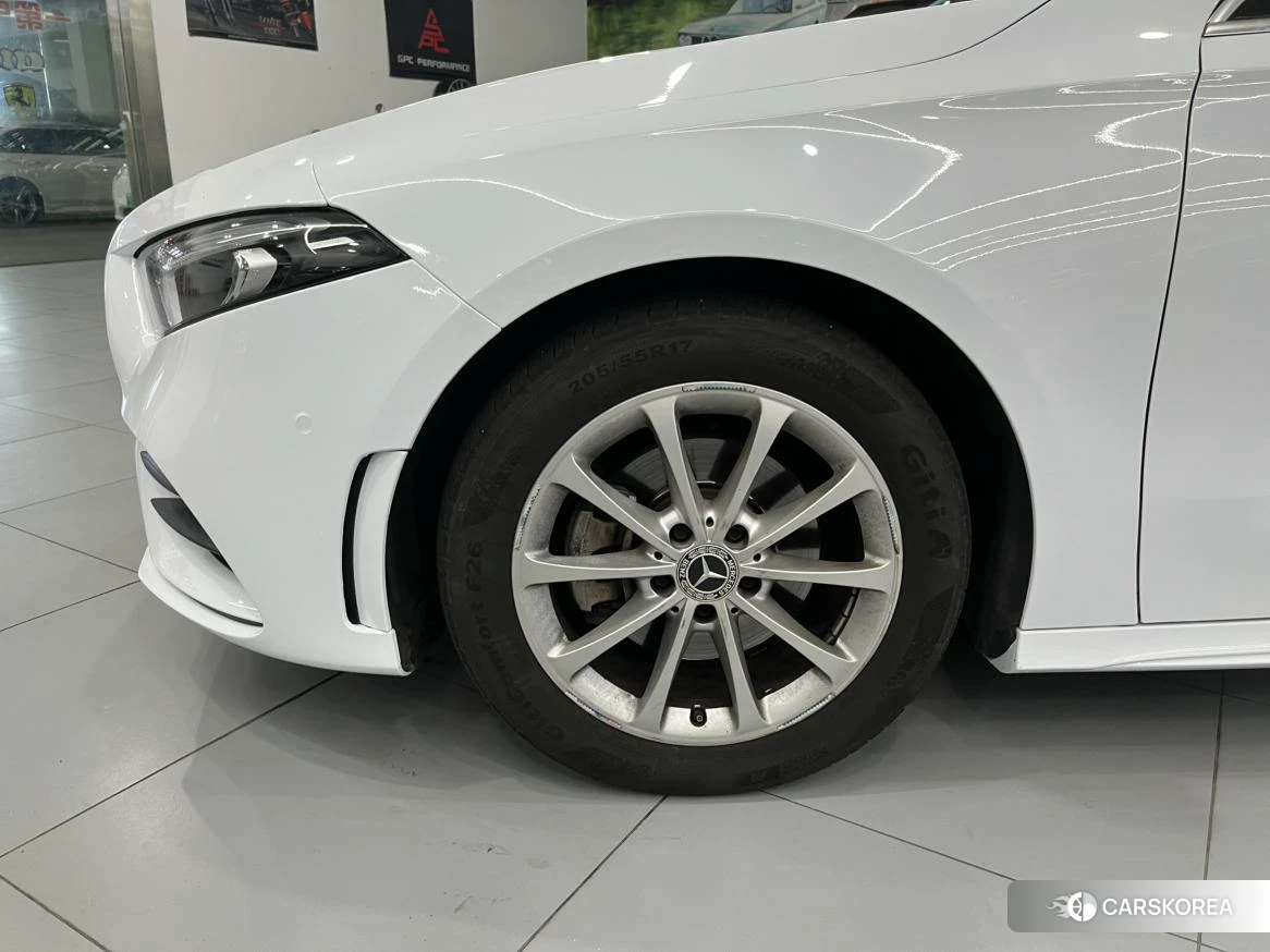Mercedes-Benz Class A 2021 Белый из Китая, фото 2