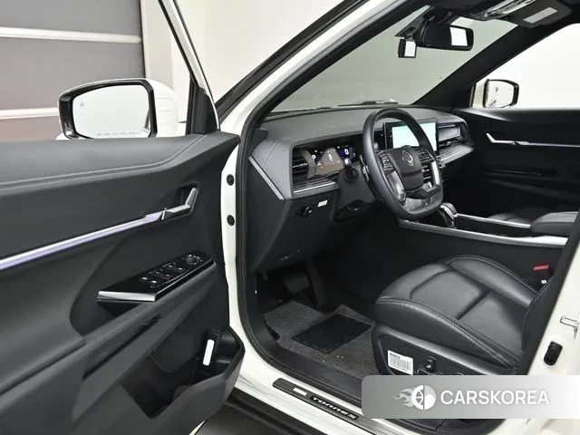 Ssangyong Torres 2024 Белый из Кореи, фото 2