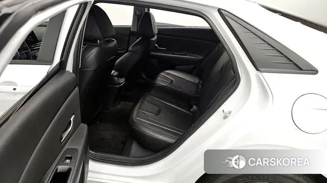 Hyundai Avante (CN7) 2022 Белый из Кореи, фото 2