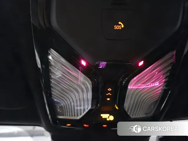 BMW X7 (G07) 2023 Черный из Кореи, фото 2